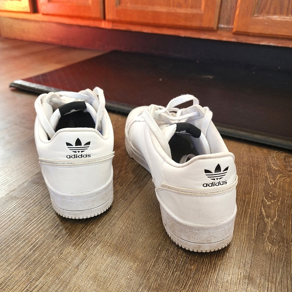 Adidas Court Tourino All White Men's Sneakers, Size 10, Lightly Worn - Picture 5 of 11